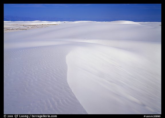 White sand dunes, White Sands National Monument. USA (color)