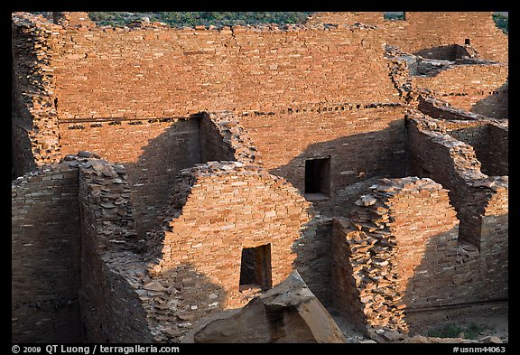 Interconnected rooms, Pueblo Bonito. Chaco Culture National Historic Park, New Mexico, USA