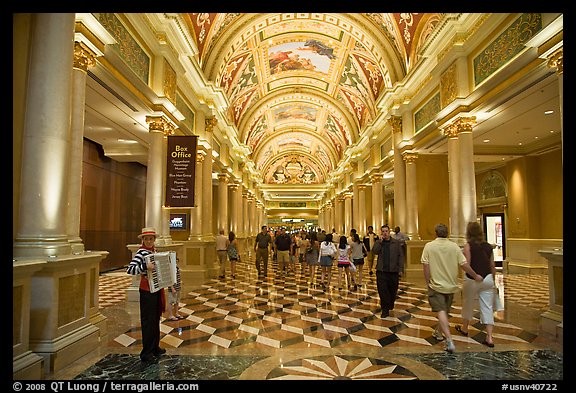 Gallery and accordeon player, Venetian casino. Las Vegas, Nevada, USA