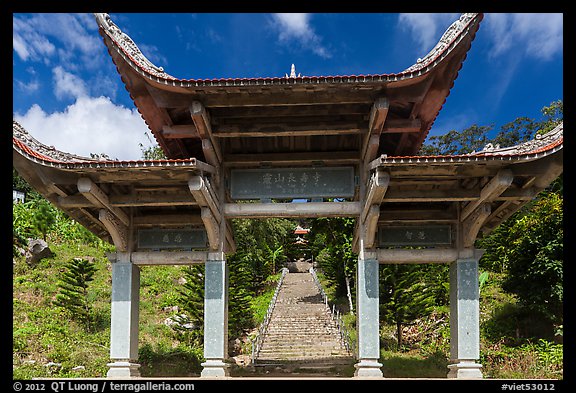 Temple gate and stairs. Ta Cu Mountain, Vietnam