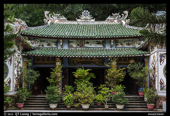 Linh Ung pagoda facade,. Da Nang, Vietnam