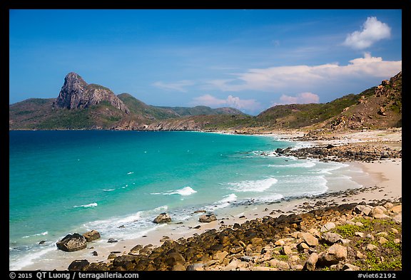 Turquoise water and Ba Island. Con Dao Islands, Vietnam (color)