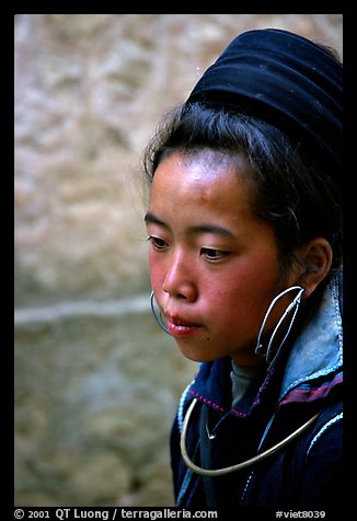 Black Hmong girl in everyday ethnic dress, Sapa. Vietnam