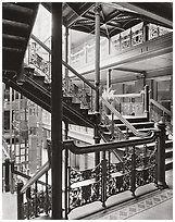 Bradbury Building, Los Angeles, 1980.  ( )