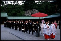 Traditional Shinto wedding procession at the Meiji-jingu Shrine. Tokyo, Japan