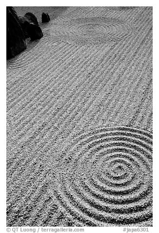 Raked gravel Tofuju-ji Temple. Kyoto, Japan