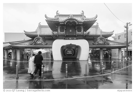 Train station inspired by dragon legend. Fujisawa, Japan (black and white)