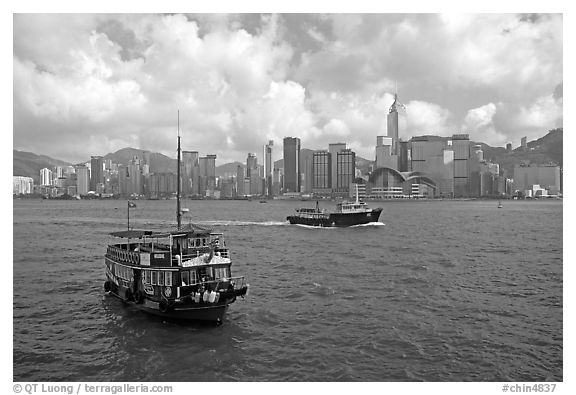 Ferries in the busy Hong-Kong harbor. Hong-Kong, China (black and white)