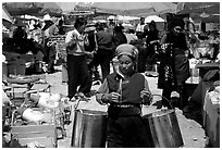 Bai woman at the Monday market. Shaping, Yunnan, China (black and white)