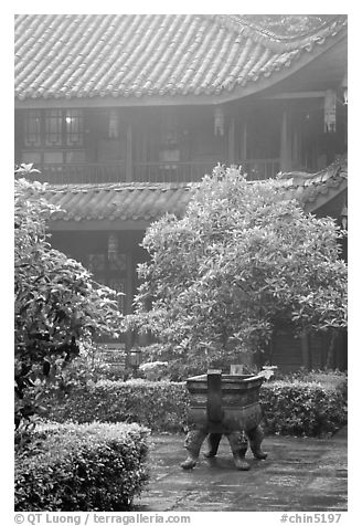 Wannian Si temple in the fog. Emei Shan, Sichuan, China