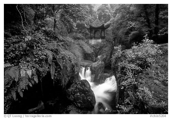 Waterfall beneath Qingyin pavillon. Emei Shan, Sichuan, China (black and white)
