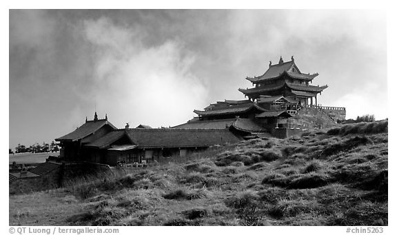 Jinding Si temple, mid-morning. Emei Shan, Sichuan, China