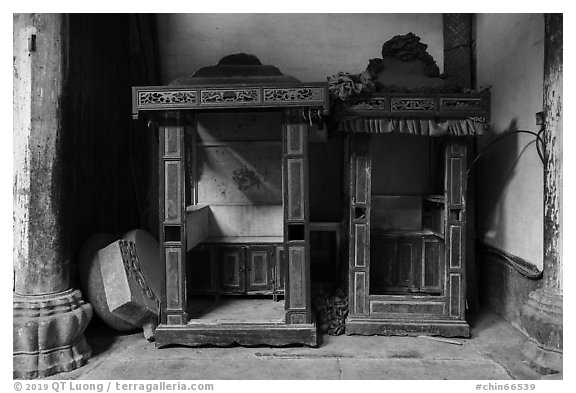 Kiosks, Zhuimu Tang. Xidi Village, Anhui, China (black and white)