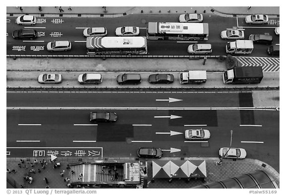 City traffic from above. Taipei, Taiwan (black and white)