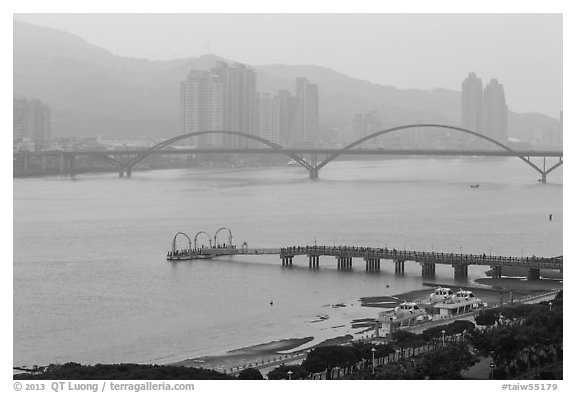 Damshui riverscape. Taipei, Taiwan (black and white)