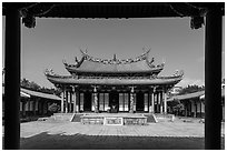 Dacheng Hall, Confuscius Temple. Taipei, Taiwan (black and white)