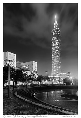 Taipei 101 at night from city hall plaza. Taipei, Taiwan