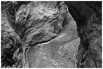 Marble walls of Taroko gorge. Taroko National Park, Taiwan (black and white)