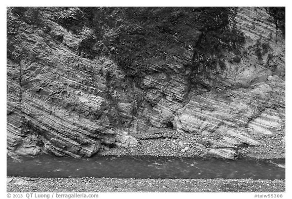 Marble cliff and Liwu River, Taroko Gorge. Taroko National Park, Taiwan (black and white)