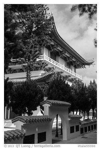 Syuanzang Temple. Sun Moon Lake, Taiwan (black and white)