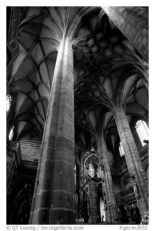 Interior of Sankt Lozenz Kirche. Nurnberg, Bavaria, Germany (black and white)