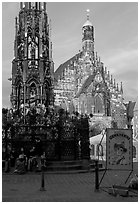 Schoner Brunnen (fountain) and Liebfrauenkirche (church of Our Lady) on Hauptmarkt. Nurnberg, Bavaria, Germany (black and white)