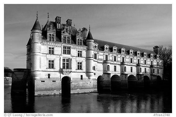 Chenonceaux chateau. Loire Valley, France (black and white)