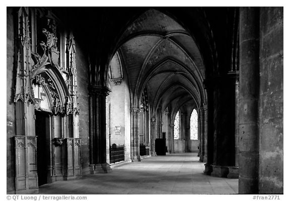 Outer  aisle,  the Saint-Etienne Cathedral. Bourges, Berry, France