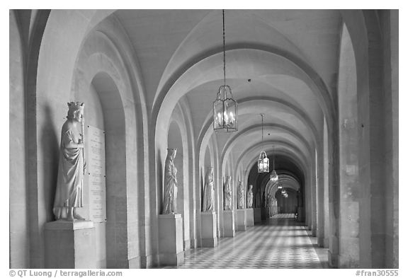 Versailles Palace corridor. France (black and white)