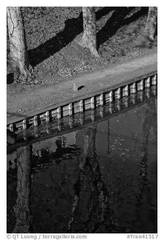 Footpath and reflections, Canal du Midi. Carcassonne, France