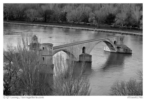 Pont St Benezet and Rhone River. Avignon, Provence, France (black and white)