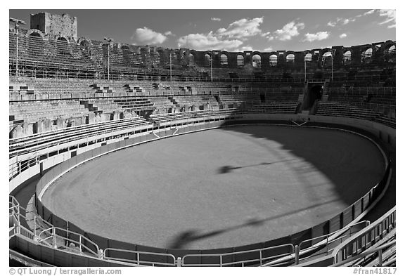 Inside the Roman amphitheater. Arles, Provence, France (black and white)