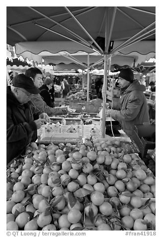 Fruit stall, place Richelme open-air market. Aix-en-Provence, France (black and white)