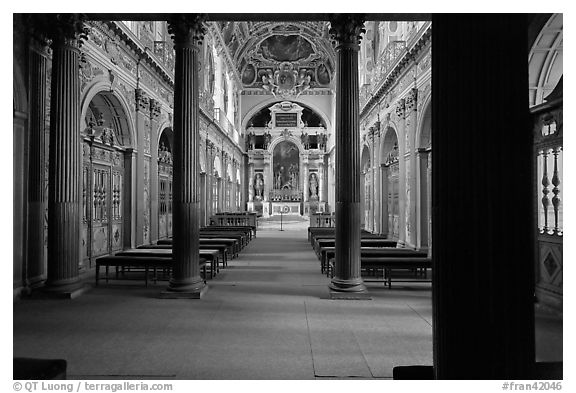 Chapelle de la Trinite, lower level, Chateau de Fontainebleau. France