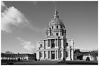 Hotel des Invalides, late afternoon. Paris, France ( black and white)