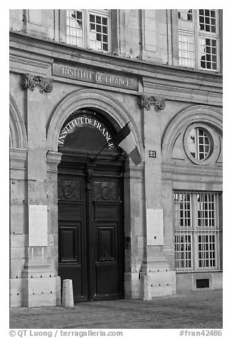 Entrance of the Institut de France. Quartier Latin, Paris, France (black and white)