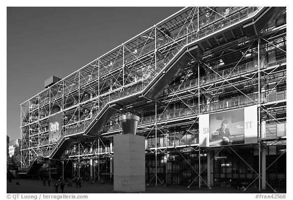 Centre George Pompidou (Beaubourg) in postmodern style. Paris, France (black and white)