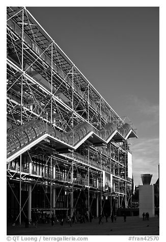 Beaubourg center and National Museum of Modern Art. Paris, France