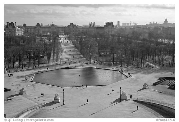 Jardin des Tuileries and Louvre in winter. Paris, France (black and white)