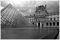 Pyramid and Richelieu wing of the Louvre. Paris, France ( black and white)