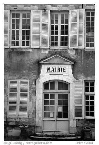 Mairie (town hall) of Vezelay. Burgundy, France (black and white)