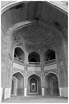 Entrance to main mausoleum, Humayun's tomb. New Delhi, India (black and white)