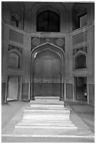 Tomb inside cenotaph, Humayun's tomb. New Delhi, India (black and white)