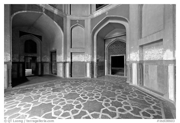 South hall, Humayun's tomb. New Delhi, India