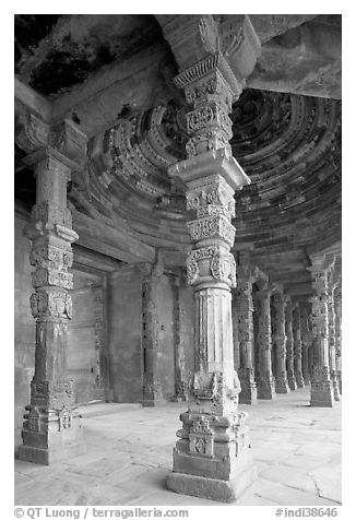 Colums around Quwwat-ul-Islam mosque, Qutb complex. New Delhi, India