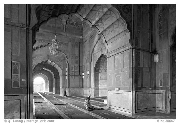 Men in prayer, prayer hall, Jama Masjid. New Delhi, India (black and white)