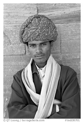 Young man wearing a red turban. Jodhpur, Rajasthan, India