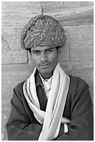 Young man wearing a red turban. Jodhpur, Rajasthan, India (black and white)