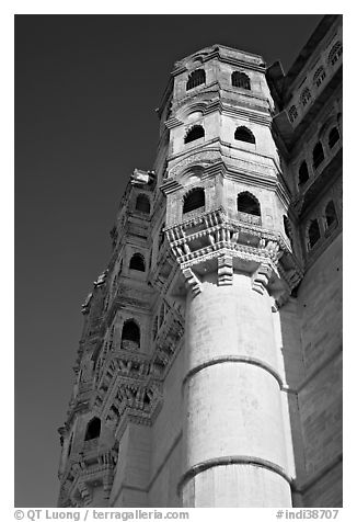 Tower, Mehrangarh Fort. Jodhpur, Rajasthan, India (black and white)