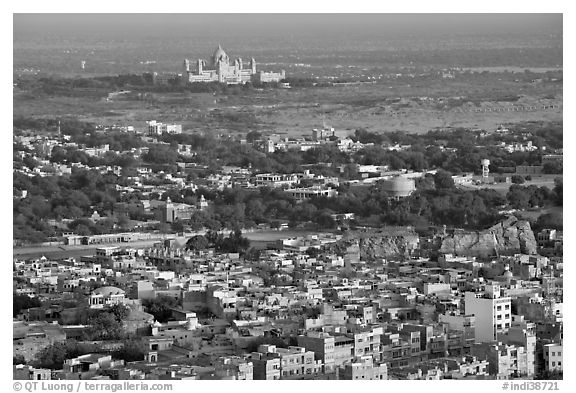 Old town, with Umaid Bhawan Palace in the distance, Mehrangarh Fort. Jodhpur, Rajasthan, India (black and white)